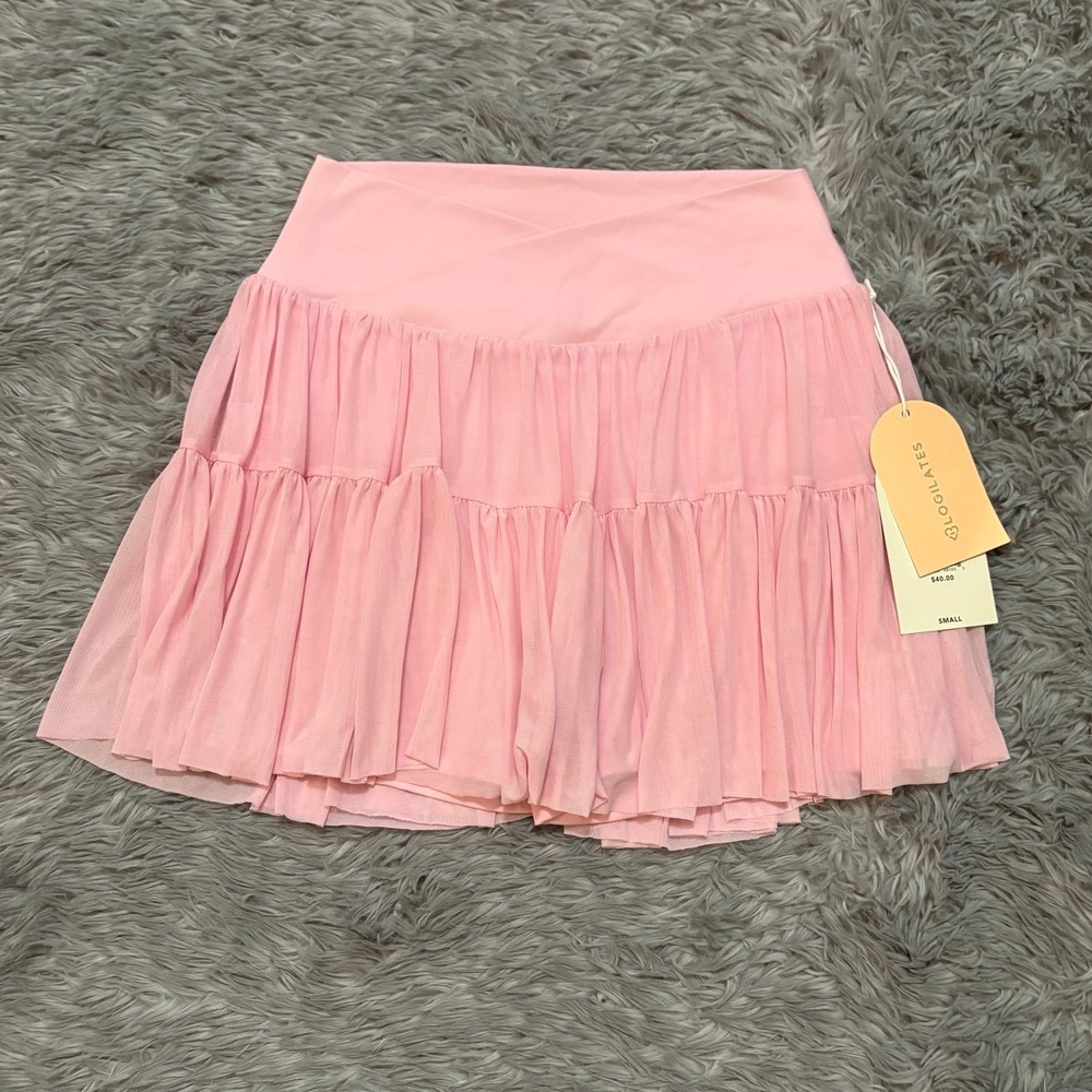 Blogilates Ballerina Skirt Pink Athletic Drifit Pilates Women's Small NEW